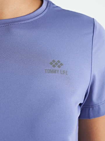 T-shirt Tommy Life en bleu