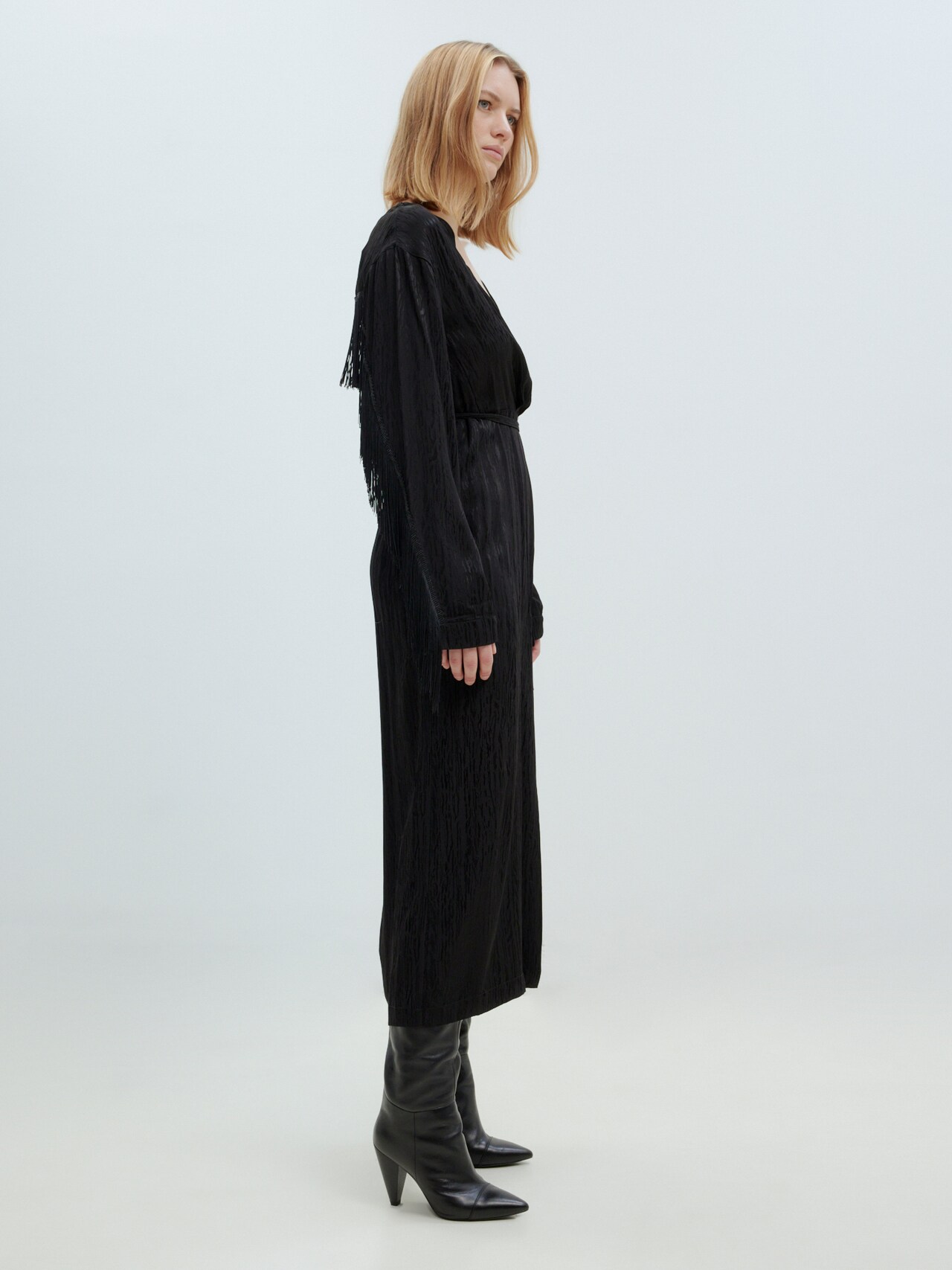 EDITED Produkte Kleid 'Berat' schwarz
