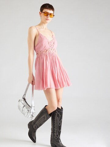 Robe 'ILEKTRA' Free People en rose