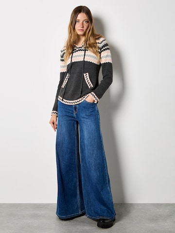 Pull-over Apricot en gris