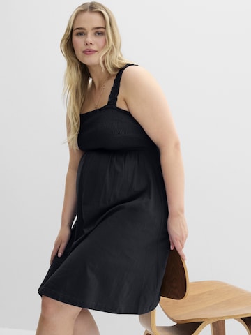 bonprix Kleid in Blau