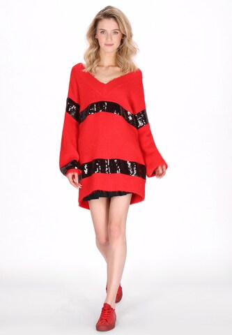 MYMO Sweater in Red