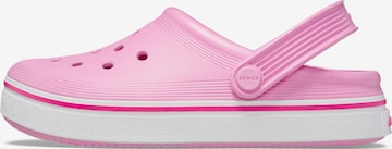 Chaussures ouvertes Crocs en rose : devant