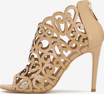 Kazar Sandal in Beige: front