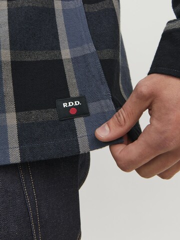 R.D.D. ROYAL DENIM DIVISION Comfort fit Button Up Shirt in Grey