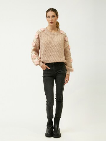 Pullover di Influencer in beige