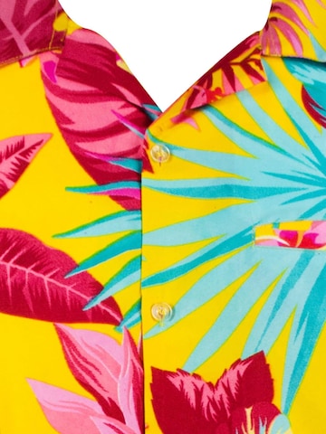 King Kameha Shirt 'Pineapple' in Gelb