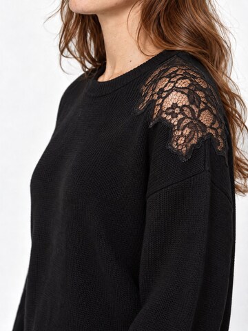 RYVAN Svetr 'Pullover' – černá