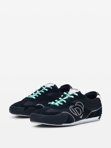 Sneaker bassa di Desigual in nero