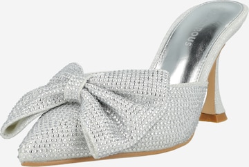 GLAMOROUS Mules in Silver: front