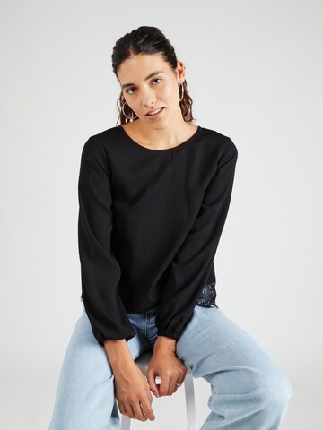 ABOUT YOU Shirt 'Cara' in Zwart: voorkant