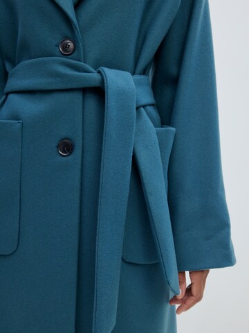 EDITED Between-seasons coat 'Santo' in Blue