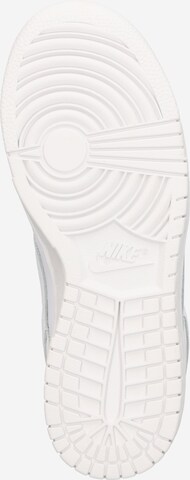 Baskets basses 'DUNK LOW' Nike Sportswear en blanc