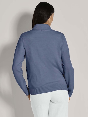 MADELEINE Strickjacke in Blau