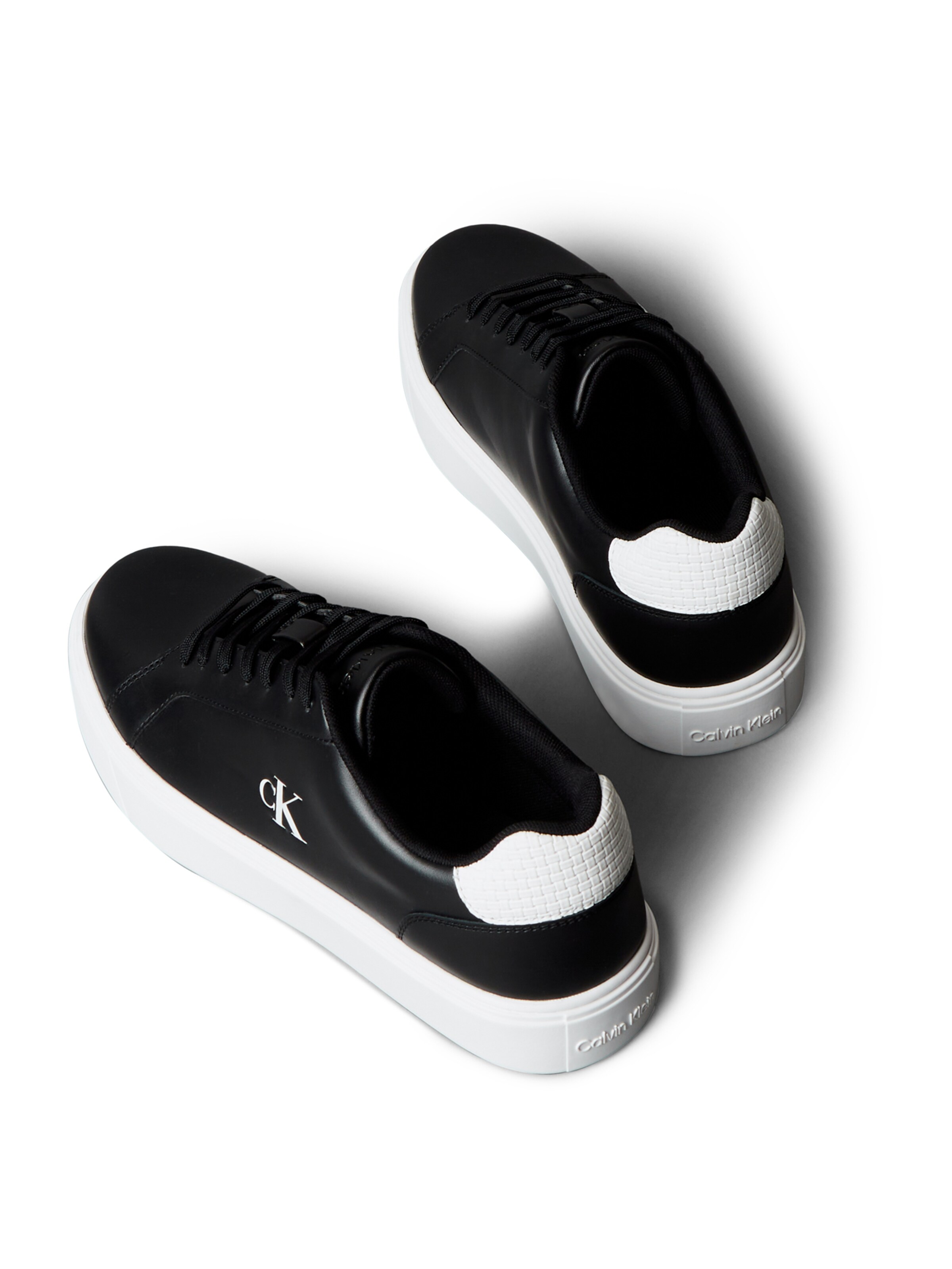 Calvin Klein Низкие кроссовки в Черный