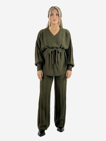 Elara Hausanzug in Grün: Vorderseite