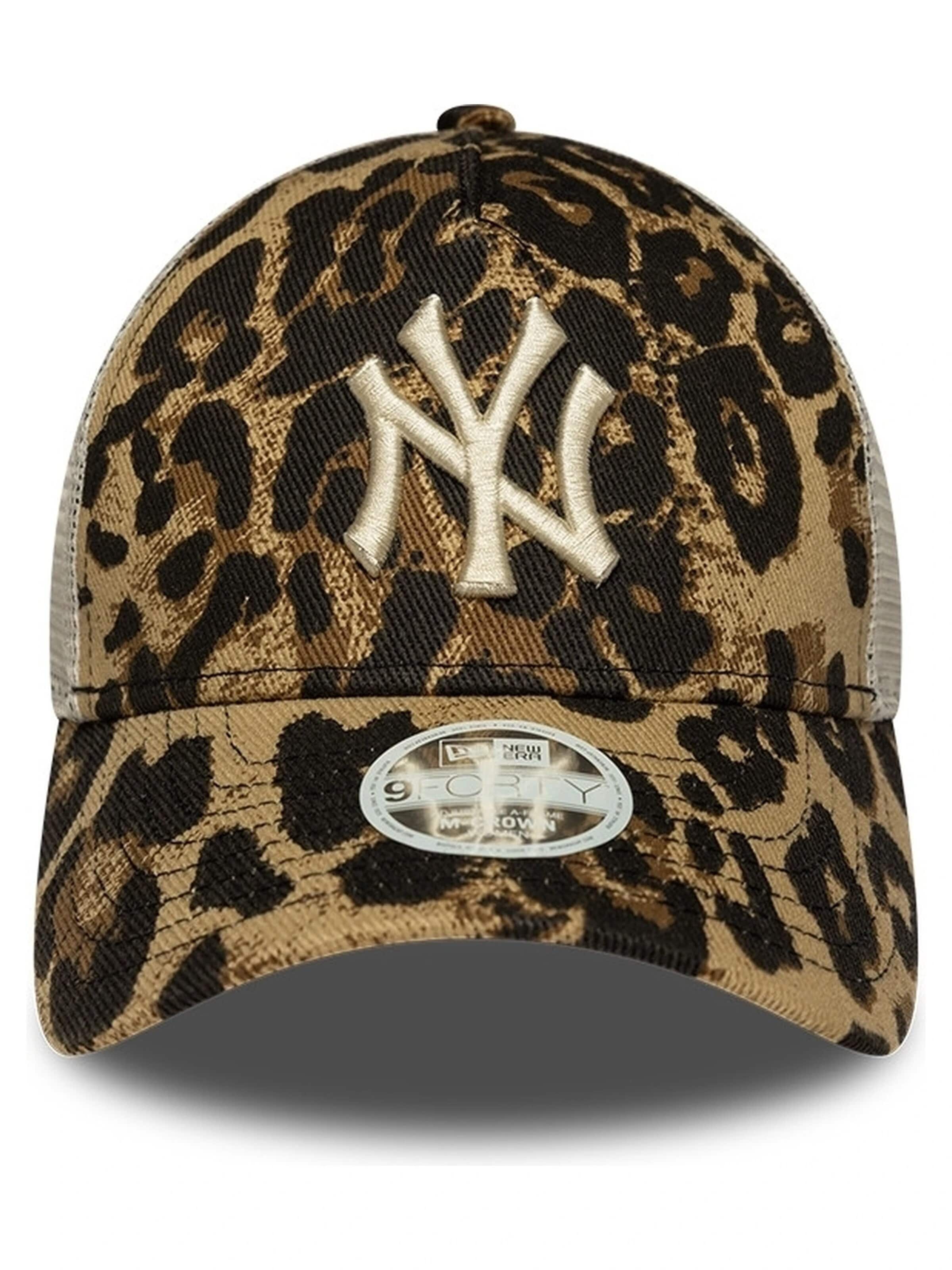NEW ERA - Gorra 'Gorra new era marron yankees wmns leopard 940mc af trucker cap' en marrón: frente
