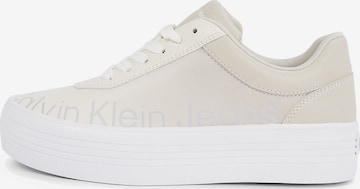 Calvin Klein Jeans Sneaker in Beige: predná strana