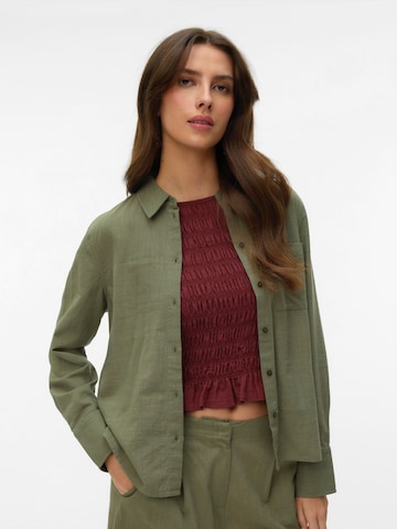 Camicia da donna 'VMCAIA' di VERO MODA in verde: frontale