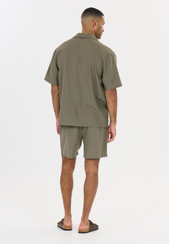 NOU Regular Shorts 'Dalan' in Grün