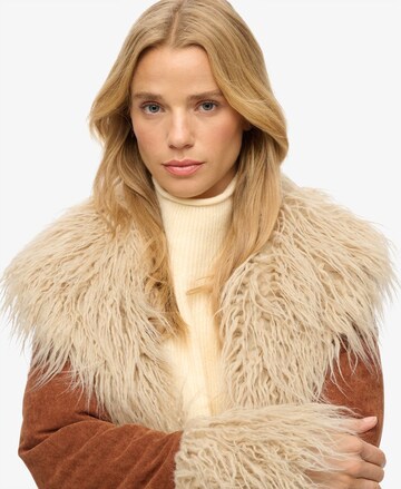 Manteau d’hiver Superdry en marron