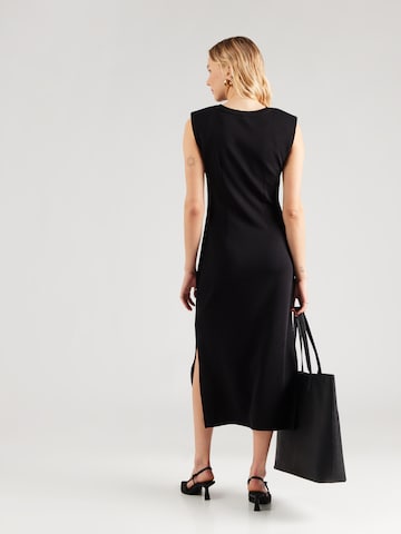 YAS Dress 'YASPINA' in Black