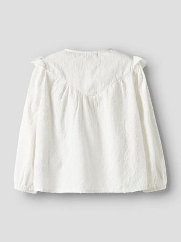 NAME IT - Blusa en blanco
