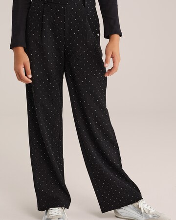 WE Fashion - Loosefit Calças em preto
