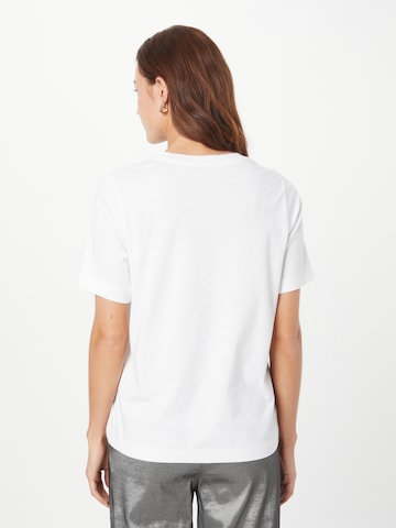 T-shirt 'KIRANI' DRYKORN en blanc