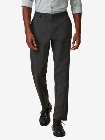 Next - regular Pantalón de pinzas en gris: frente