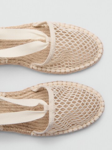 MANGO Espadryle 'Alberta' w kolorze beżowy