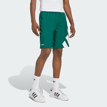 Regular Pantalon 'Adicolor' ADIDAS ORIGINALS en vert : devant