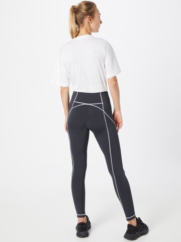 Skinny Pantaloni sportivi di Reebok in nero