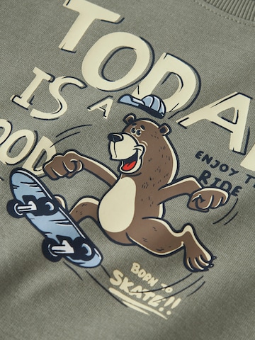 NAME IT Sweatshirt 'NMMVALEXANDER' in Grün