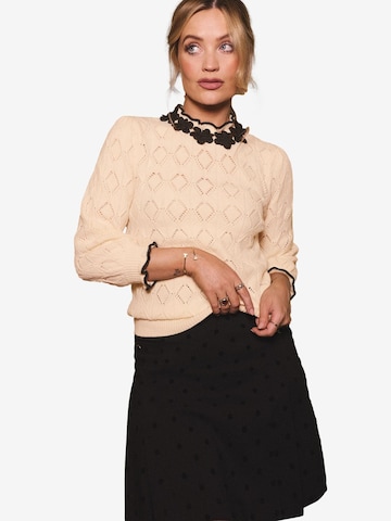 love & roses Πουλόβερ σε μπεζ: μπροστά