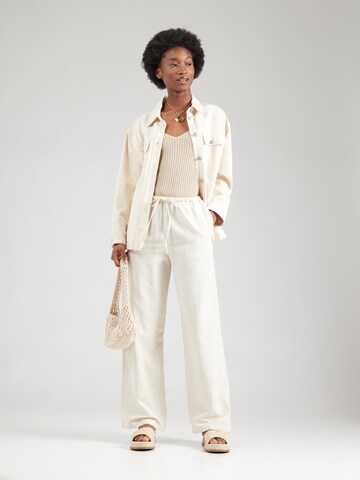 Loosefit Pantalon VILA en blanc