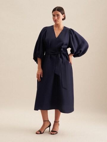 SEIDENSTICKER Kleid 'Curvy' in Blau