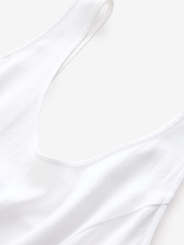 Robe Next en blanc