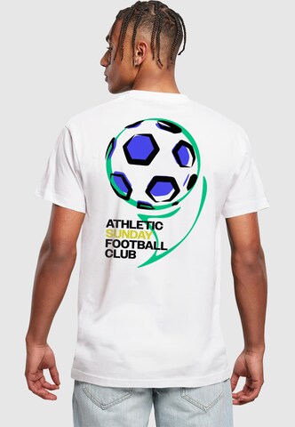 T-Shirt 'Athletic Sunday' Mister Tee en blanc : devant