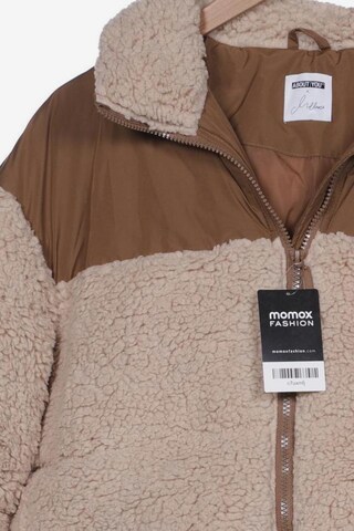 ABOUT YOU Jacke S in Beige