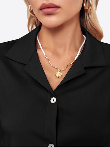 Imily Bela Halenka – černá