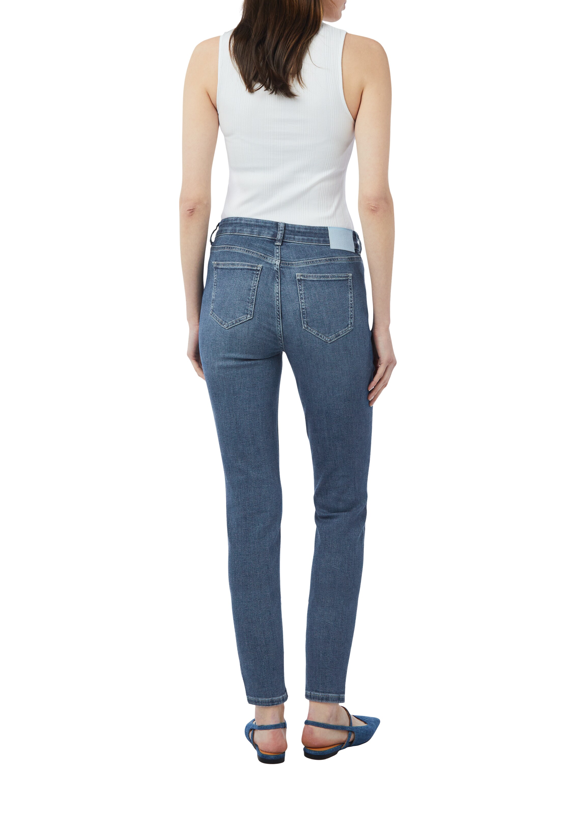 comma casual identity Slimfit Farkut värissä sininen: takapuoli