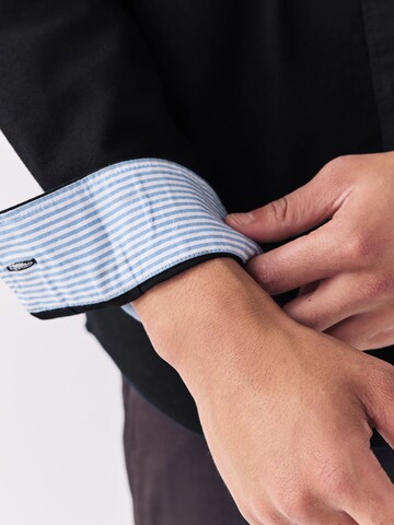 Slim fit Camicia di Next in nero