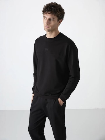 Tommy Life Sweat suit in Black