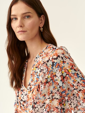 TATUUM Рокля в пъстро