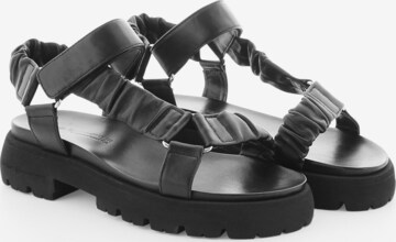 Kennel & Schmenger Sandals 'Skill' in Black