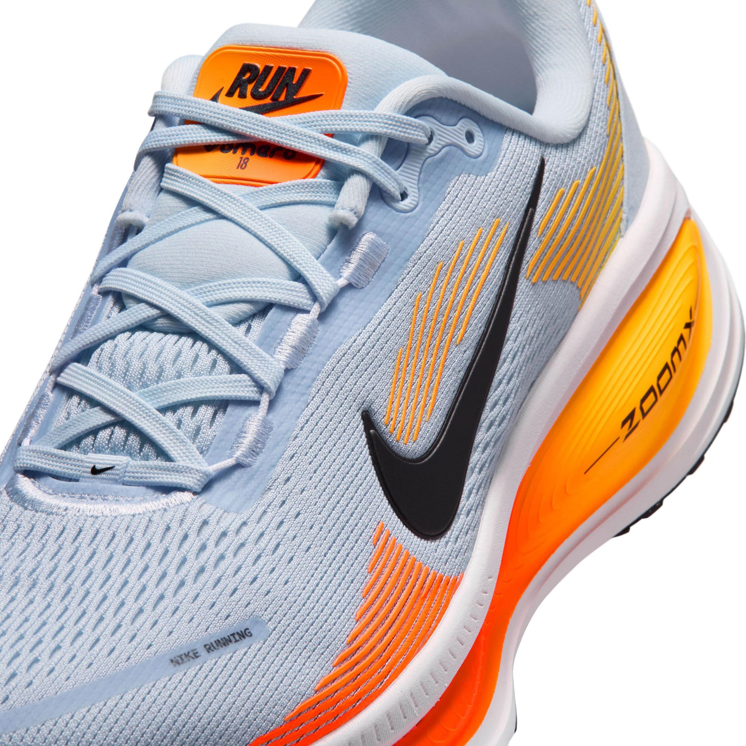 NIKE Running Shoes 'Vomero 18' in Blue