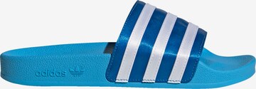 ADIDAS ORIGINALS - Zapatos abiertos 'Adilette' en azul