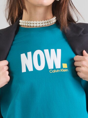 Tricou de la Calvin Klein Jeans pe albastru