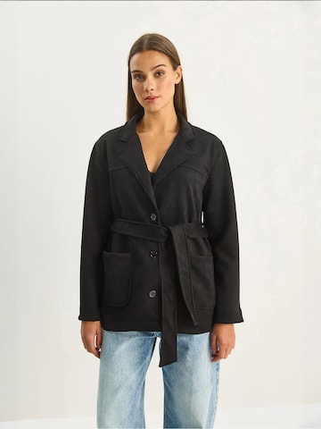 Bianco Lucci Tussenjas in Zwart